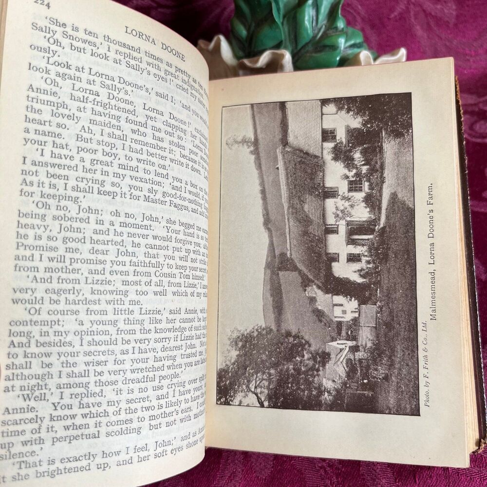 Vintage Book: Lorna Doone A Romance of Exmoor by R.D. Blackmore. Illustrated - Picture 8 of 10
